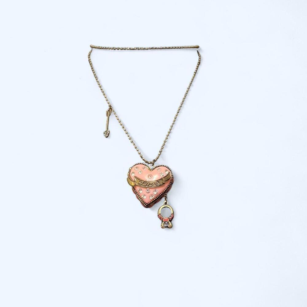 Betsey Johnson Vintage 2000s Rare Pink locket heart necklace
